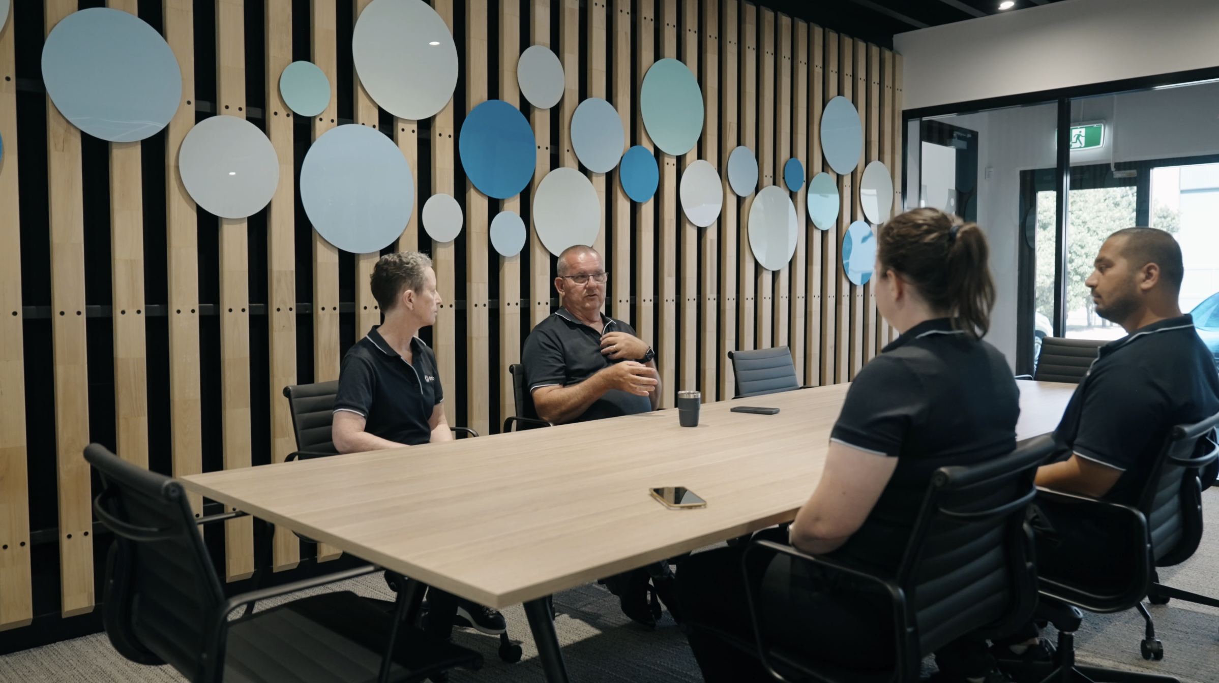 Bad staff, must go (In-Tec Newsletter, Issue #5)